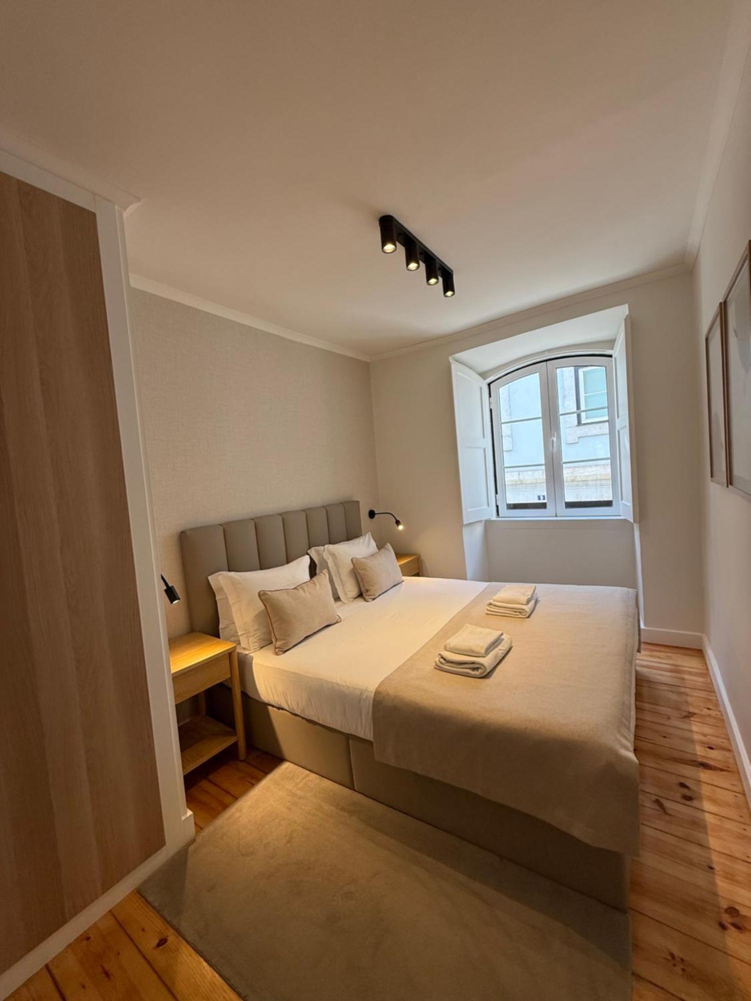 C1 Remodeld Beautiful Charming 2Br Apartment - Bairro Alto Lissabon Buitenkant foto